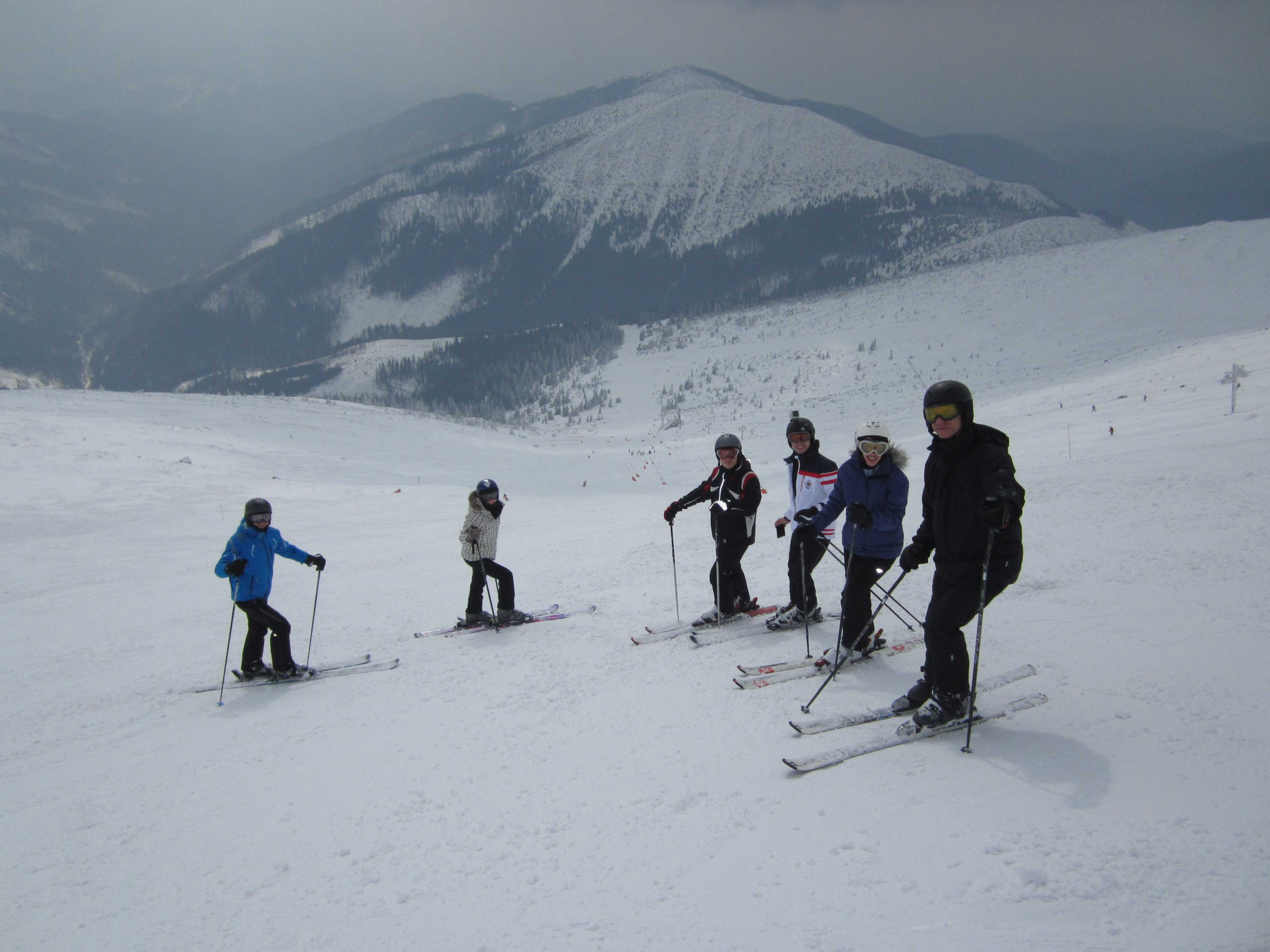 Organising a ski trip? 3 simple tips to help you