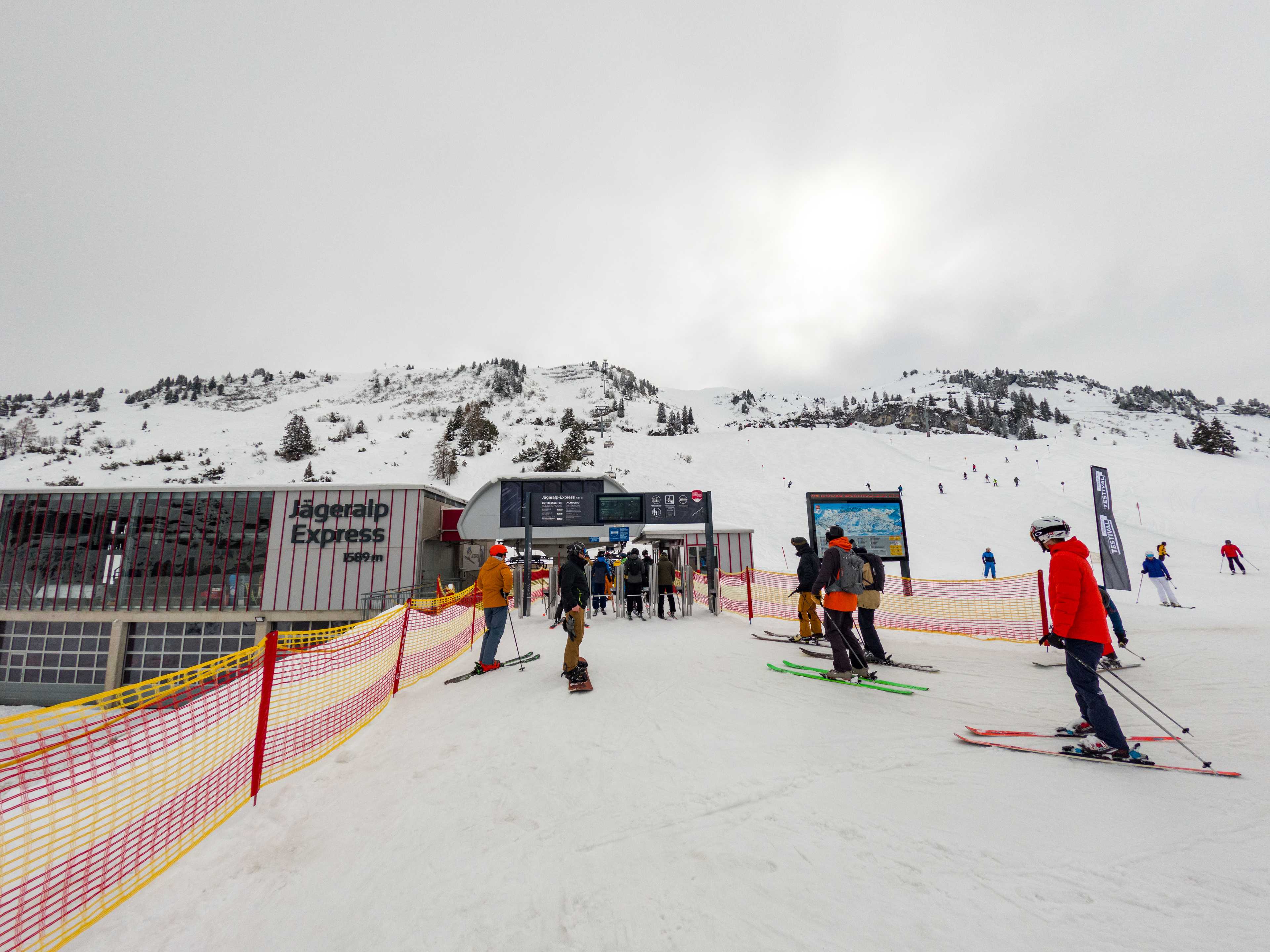 Jägeralp Express, Warth