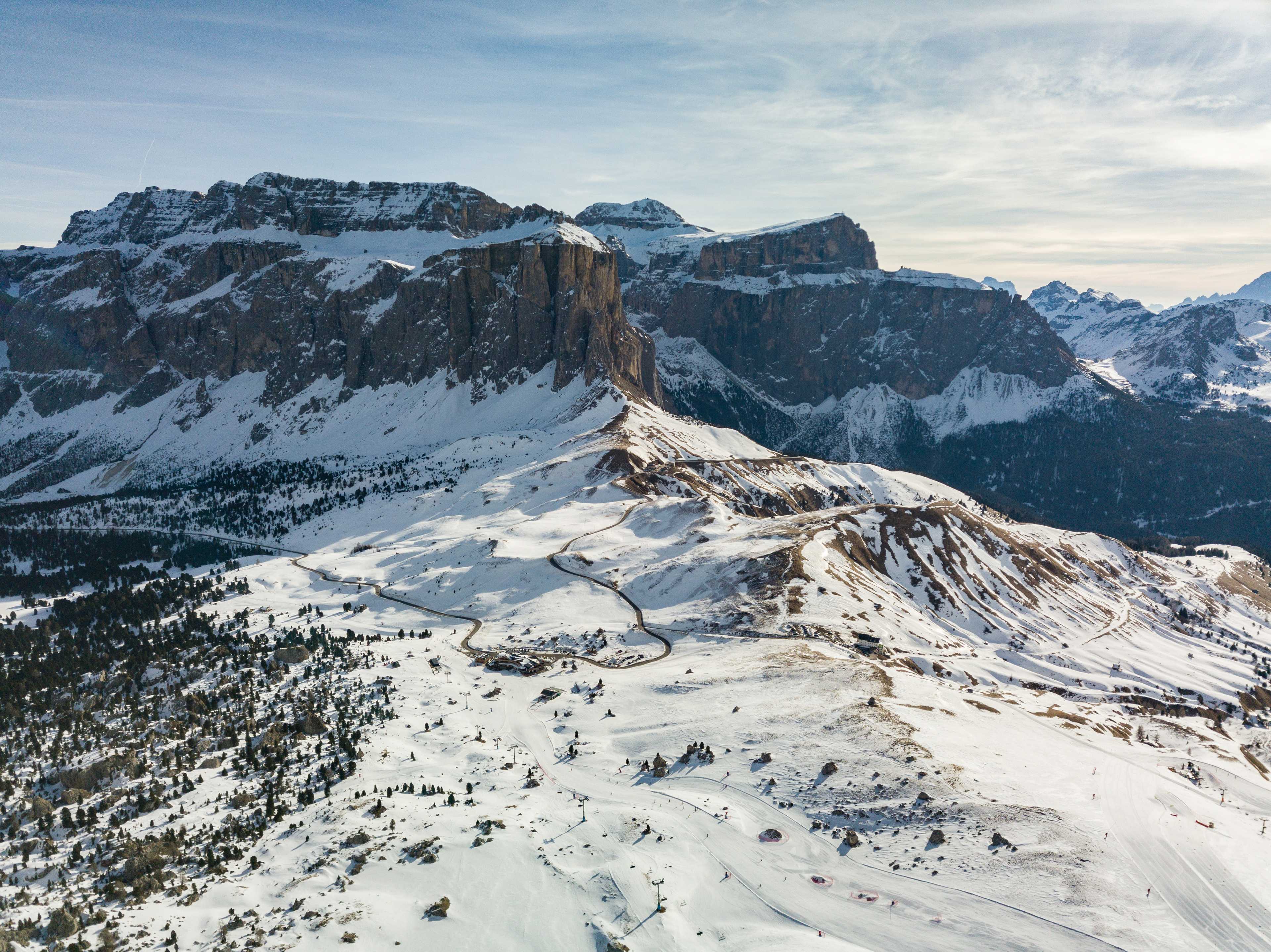 Grupa szczytów i przełęcz Sella, Val di Fassa