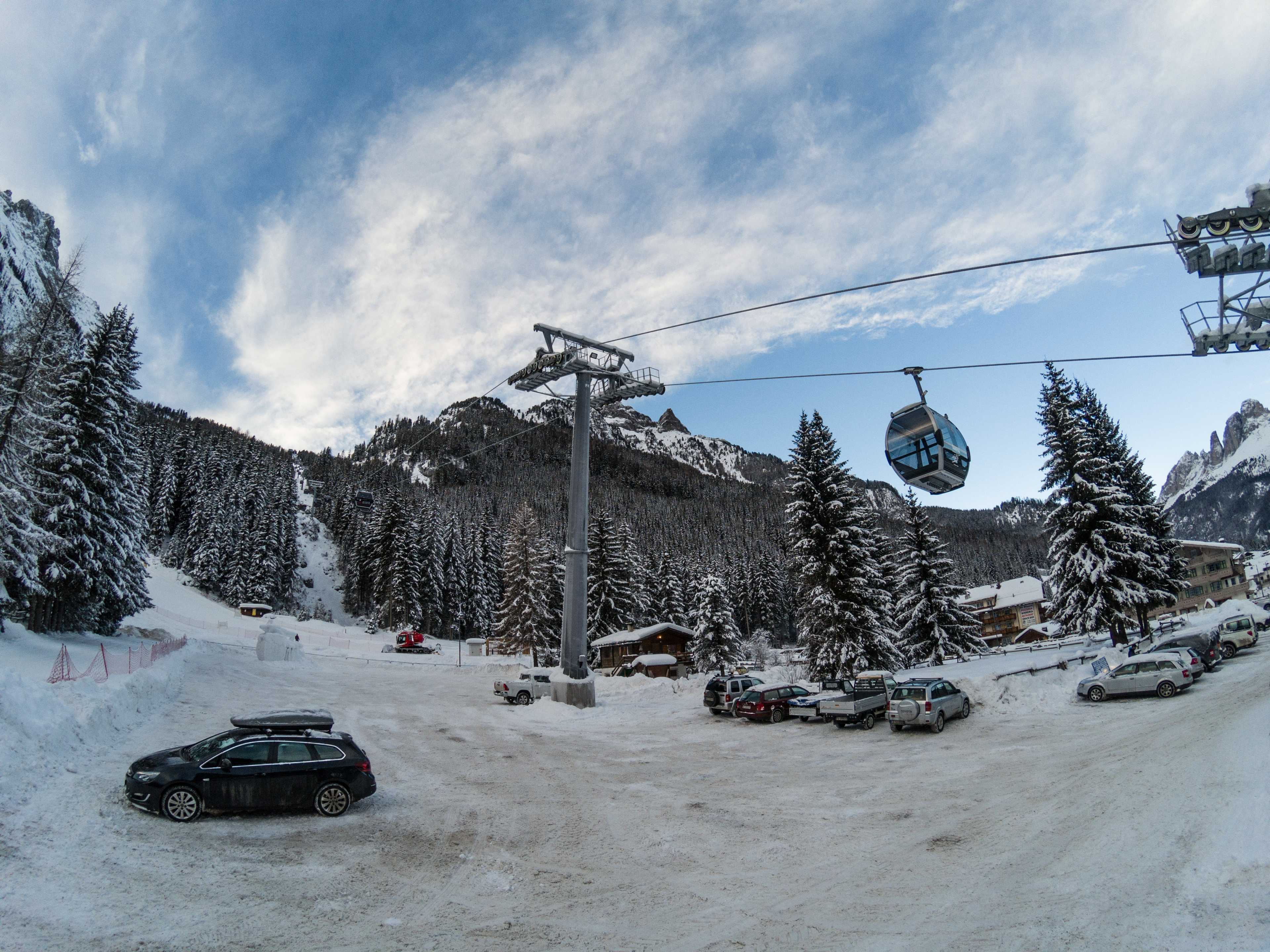 New gondola lift to Ciampac, Val di Fassa